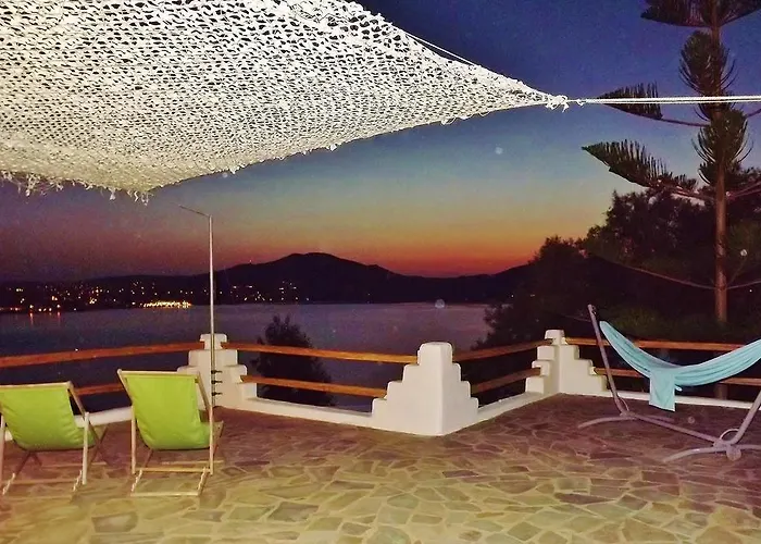 Votsalo Naousa (Paros)