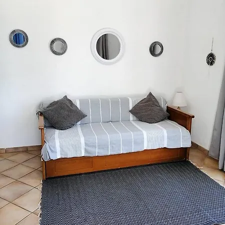 Apartment Votsalo Naousa (Paros)