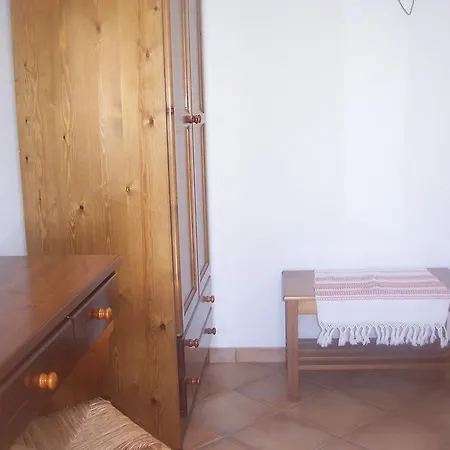 Votsalo Naousa (Paros)