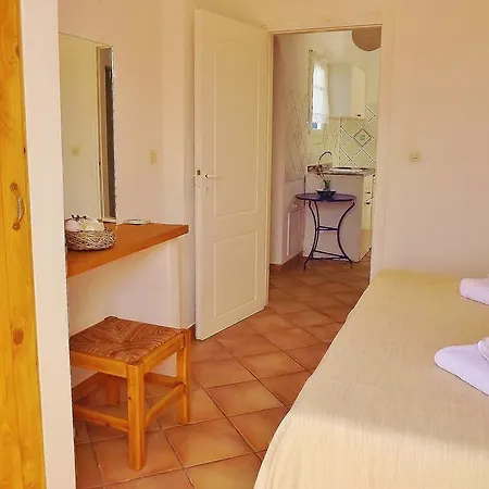 Votsalo Apartment *