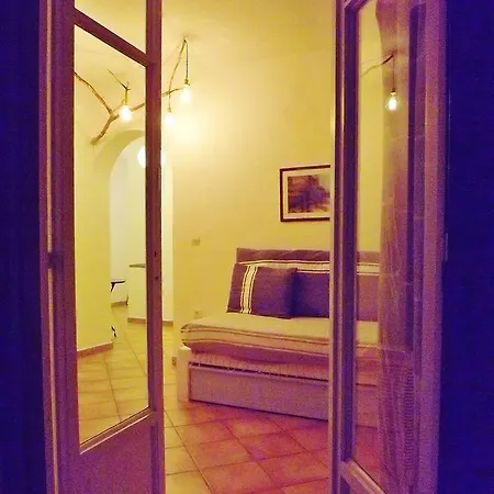 Votsalo Naousa (Paros)