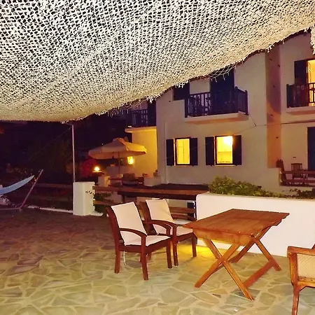 Votsalo Apartment Naousa (Paros)